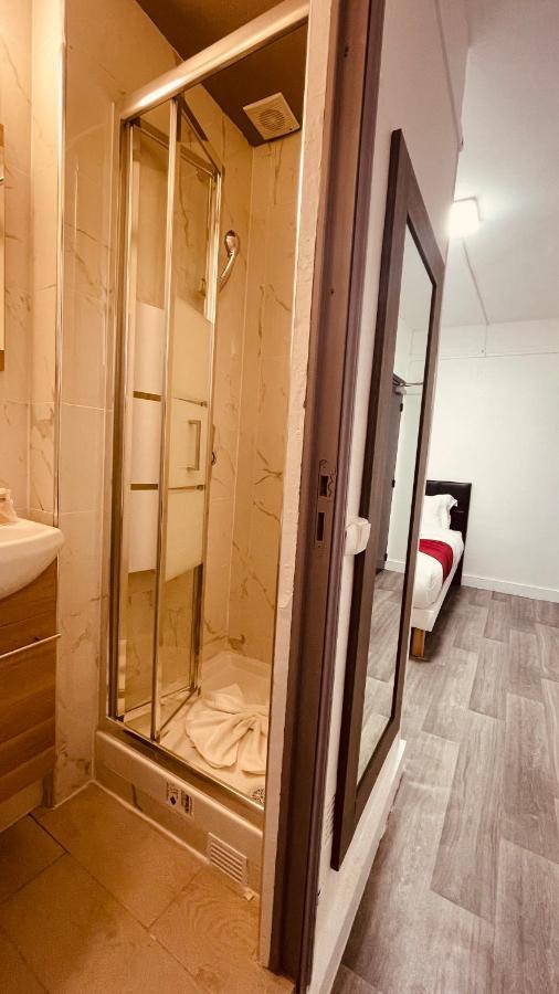 Hotel Louvain Paris Exterior photo